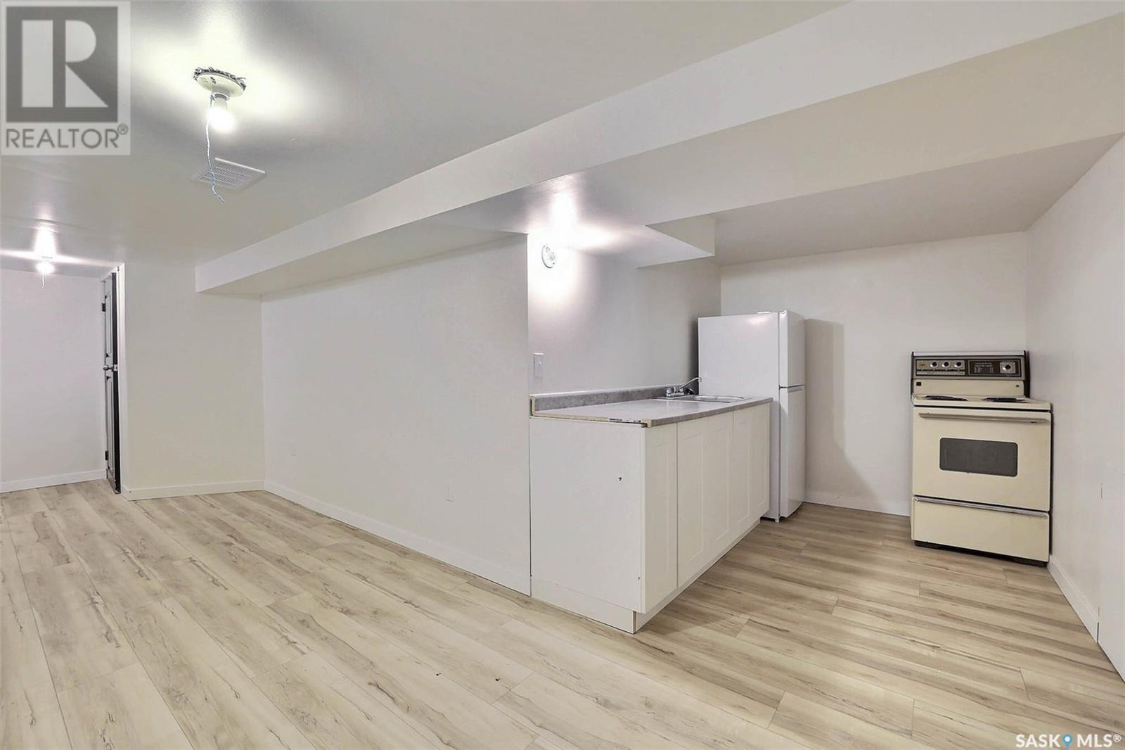 Photo 6 of 2248 Osler Street, Regina SK