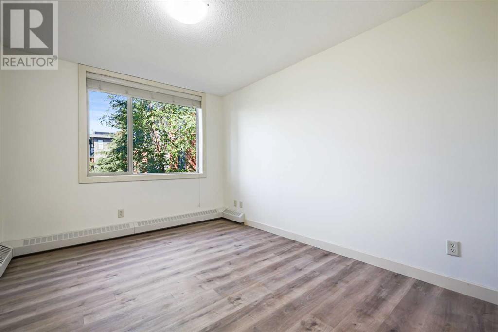 Single Family House for Sale in    Avenue SE Dover Calgary 