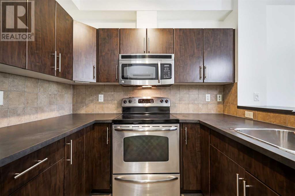 Single Family House for Sale in    Avenue SE Dover Calgary 