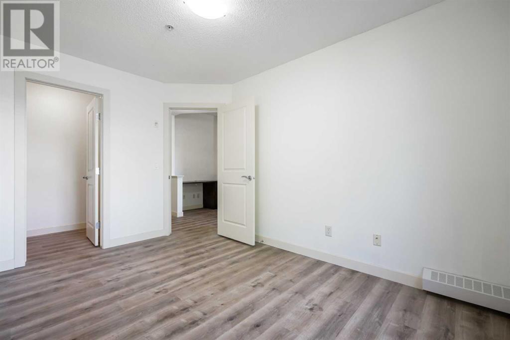 Single Family House for Sale in    Avenue SE Dover Calgary 