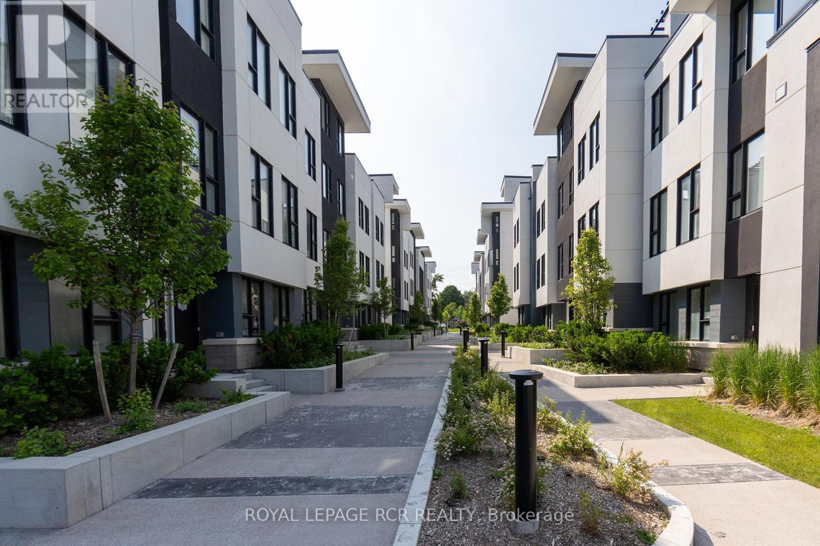 Photo 15 of 9 Bru Lor Lane, Orillia ON