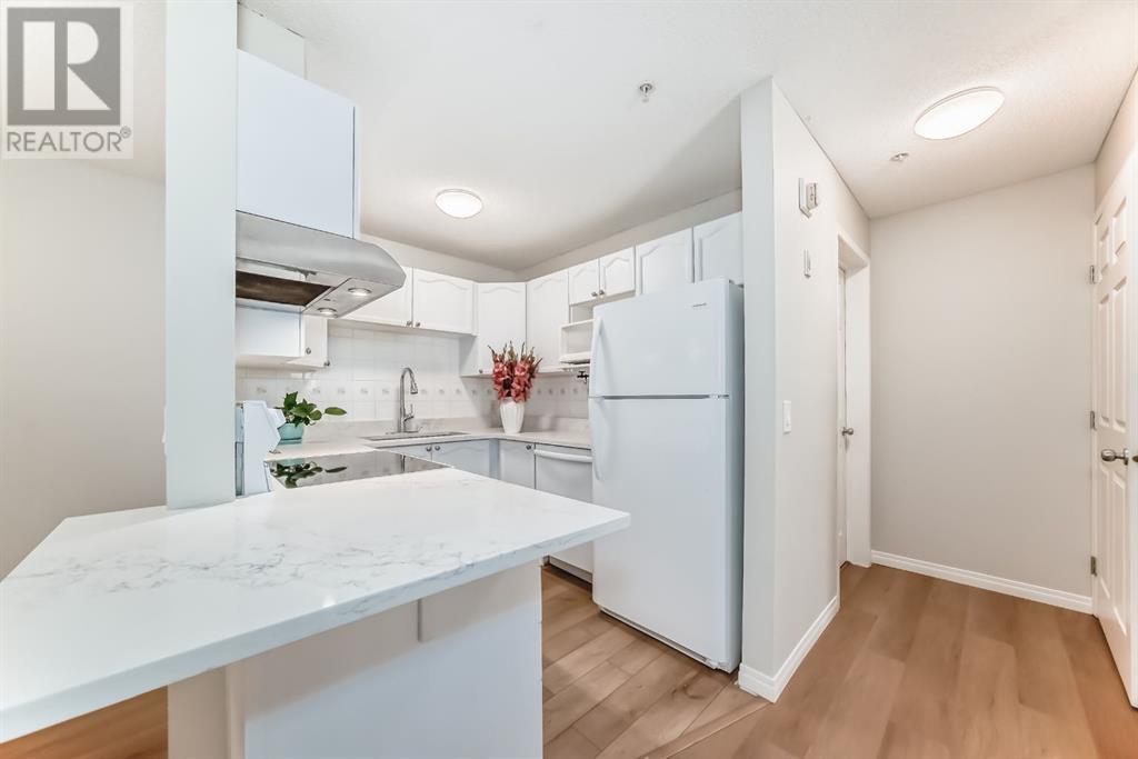 Single Family House for Sale in   Country Village Bay NE Country Hills Village Calgary 