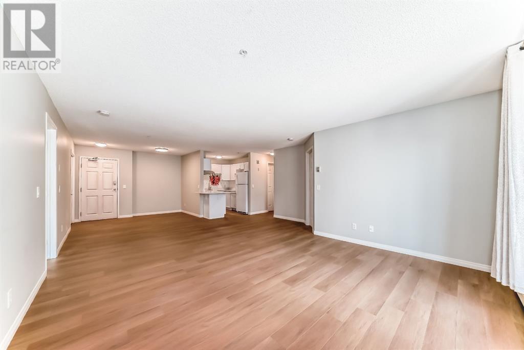 Single Family House for Sale in   Country Village Bay NE Country Hills Village Calgary 