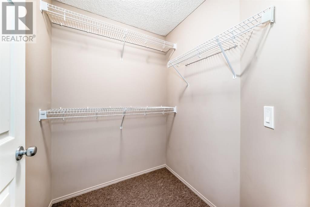 Single Family House for Sale in   Country Village Bay NE Country Hills Village Calgary 