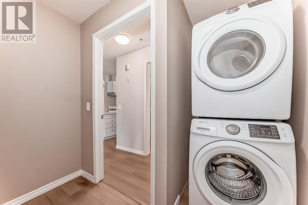 Single Family House for Sale in   Country Village Bay NE Country Hills Village Calgary 