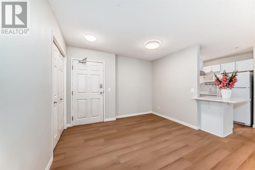 Single Family House for Sale in   Country Village Bay NE Country Hills Village Calgary 