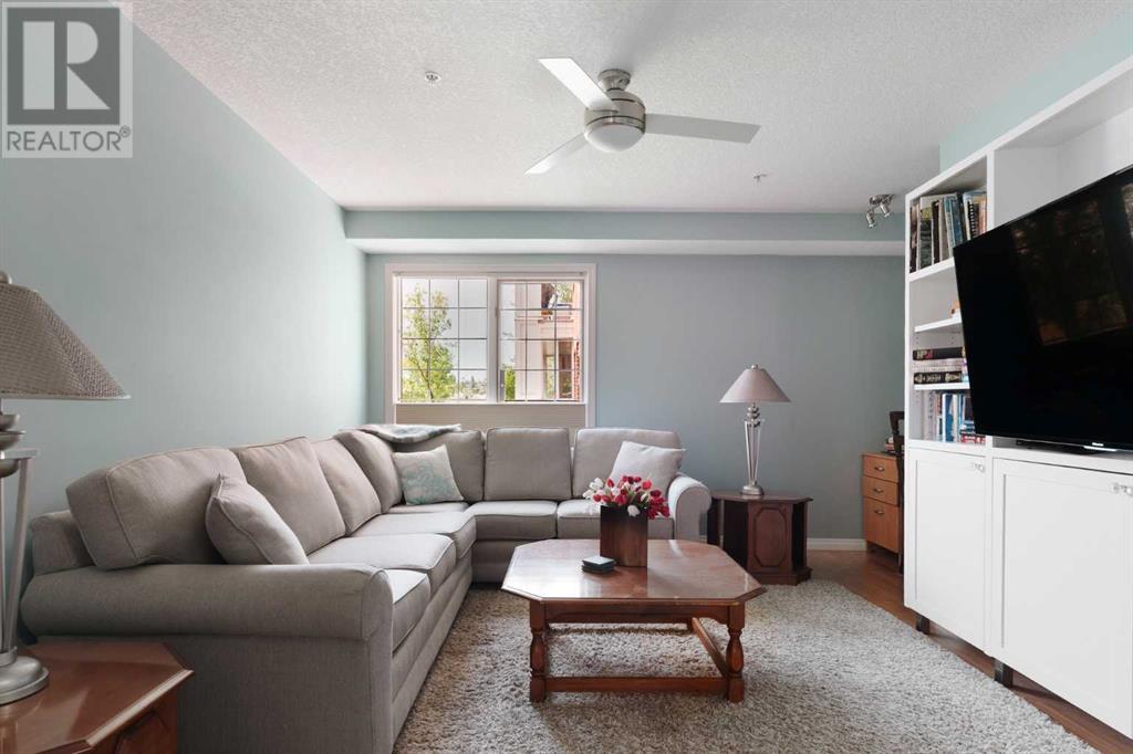 Single Family House for Sale in   Sierra Morena Boulevard SW Signal Hill Calgary 