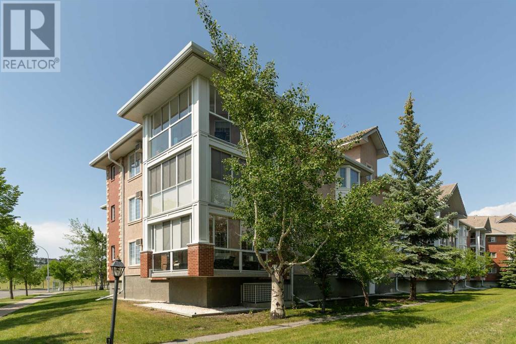 Single Family House for Sale in   Sierra Morena Boulevard SW Signal Hill Calgary 