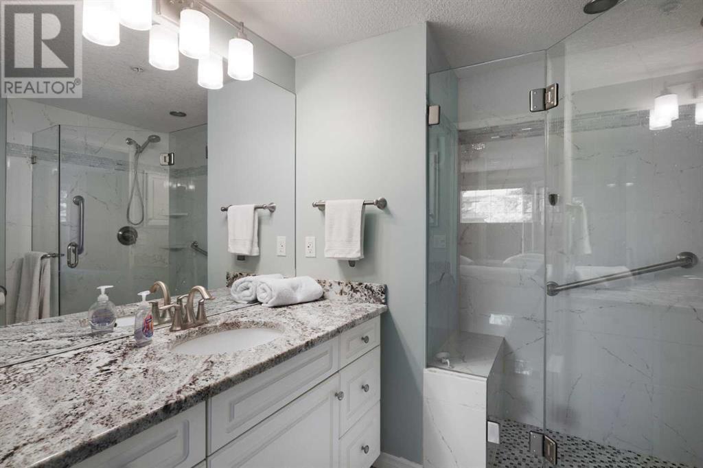 Single Family House for Sale in   Sierra Morena Boulevard SW Signal Hill Calgary 