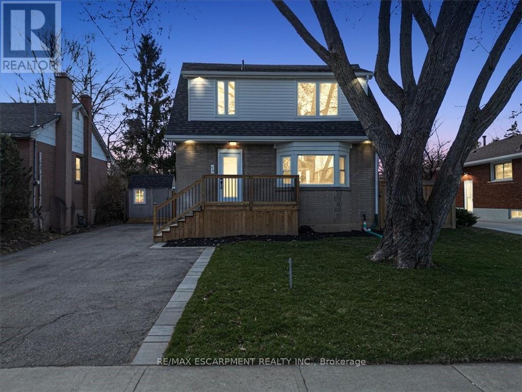 Photo 23 of 94 West 32nd Street, Hamilton ON