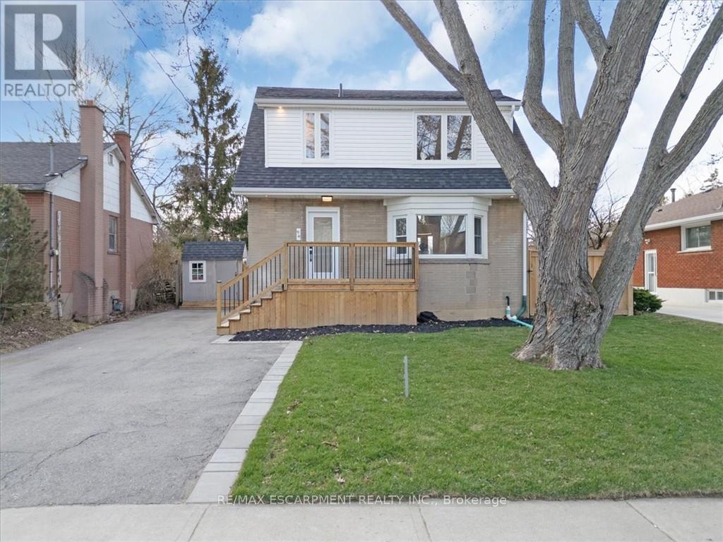 Photo 35 of 94 West 32nd Street, Hamilton ON