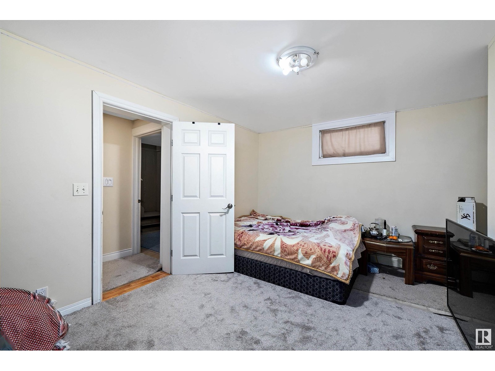 Photo 19 of 12411 132 Av Nw, Edmonton AB