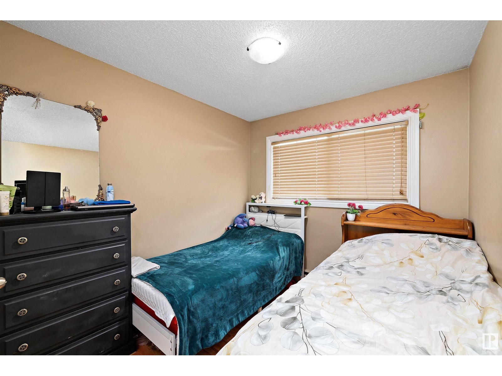 Photo 16 of 12411 132 Av Nw, Edmonton AB