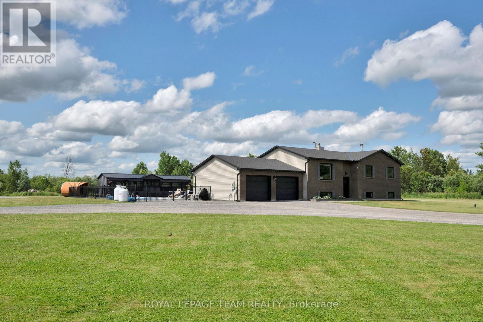 Photo 20 of 883 Craig Road, North Grenville ON