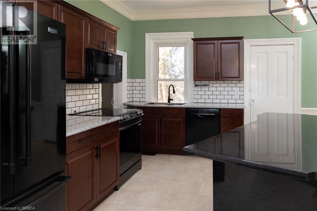 Photo 13 of 1746 Windham Road 2, Scotland ON