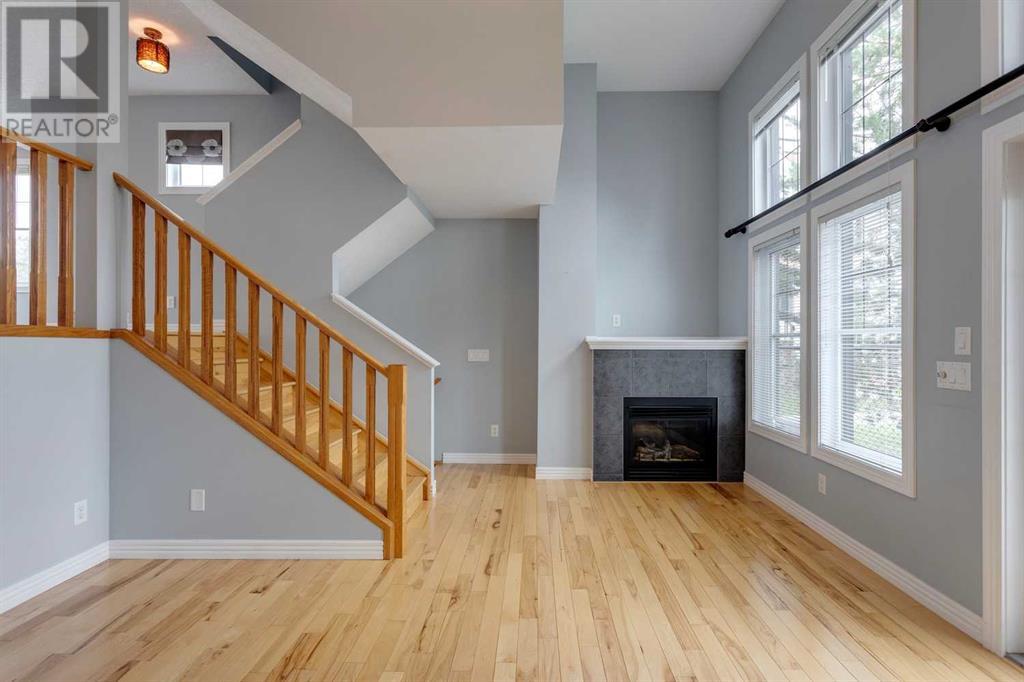 Single Family House 4 Level for Sale in  Royal Oak Lane NW Royal Oak Calgary 