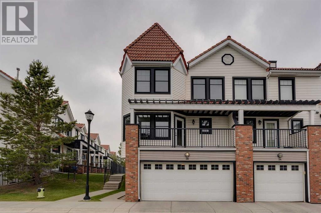 Single Family House 4 Level for Sale in  Royal Oak Lane NW Royal Oak Calgary 