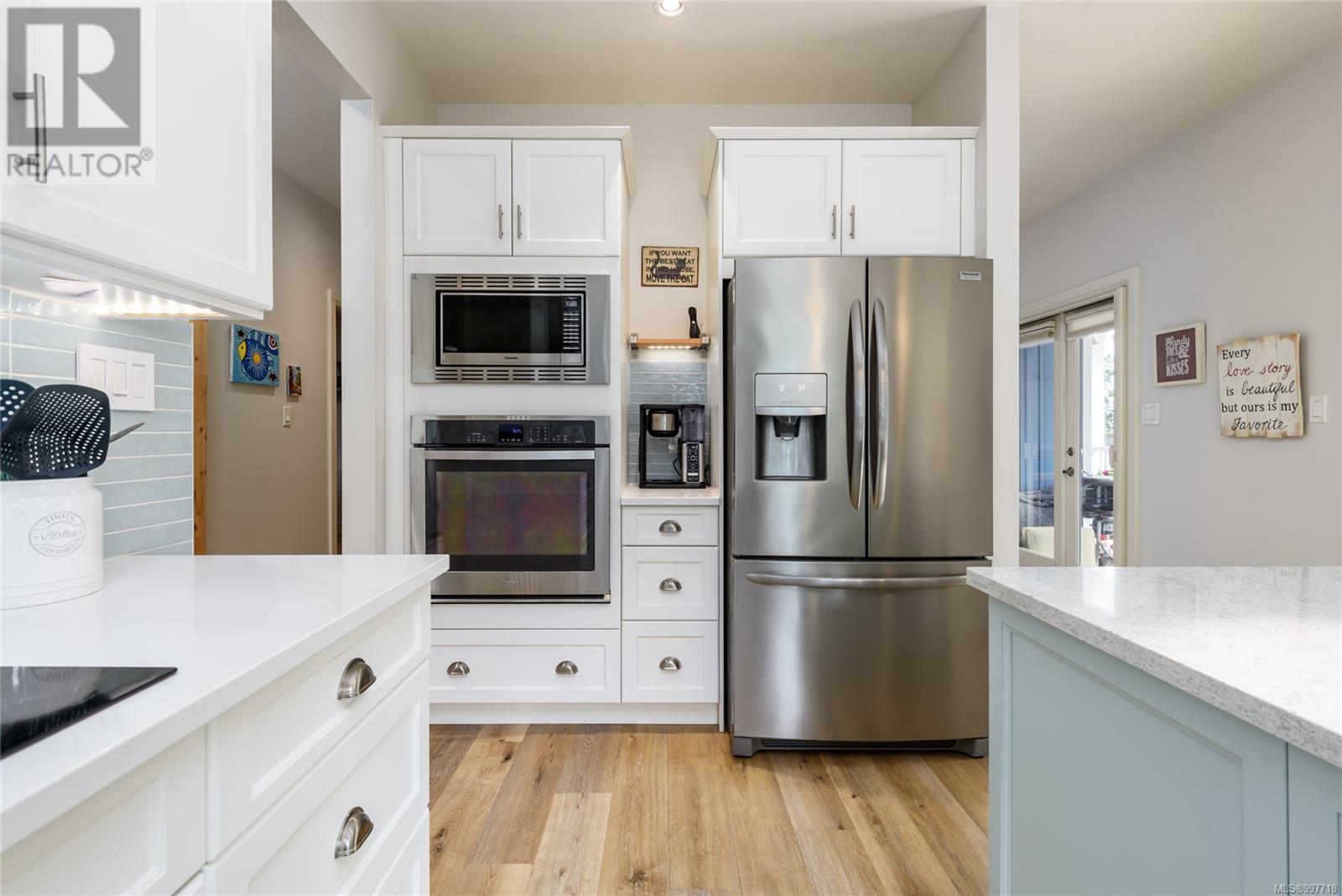 Photo 17 of 7863 Tozer Rd, Fanny Bay BC