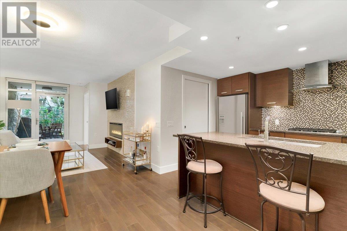 Photo 11 of 103 210 W 13 Th Street, North Vancouver BC