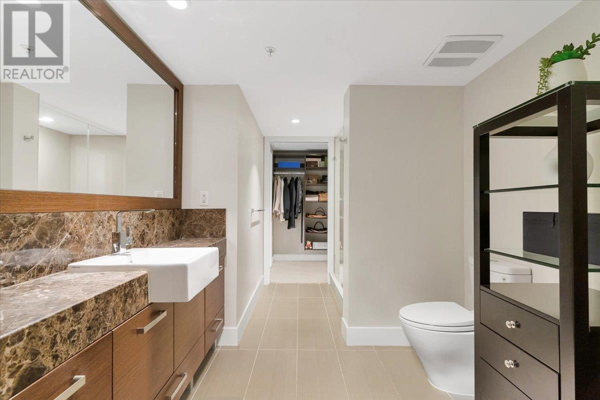 Photo 9 of 103 210 W 13 Th Street, North Vancouver BC