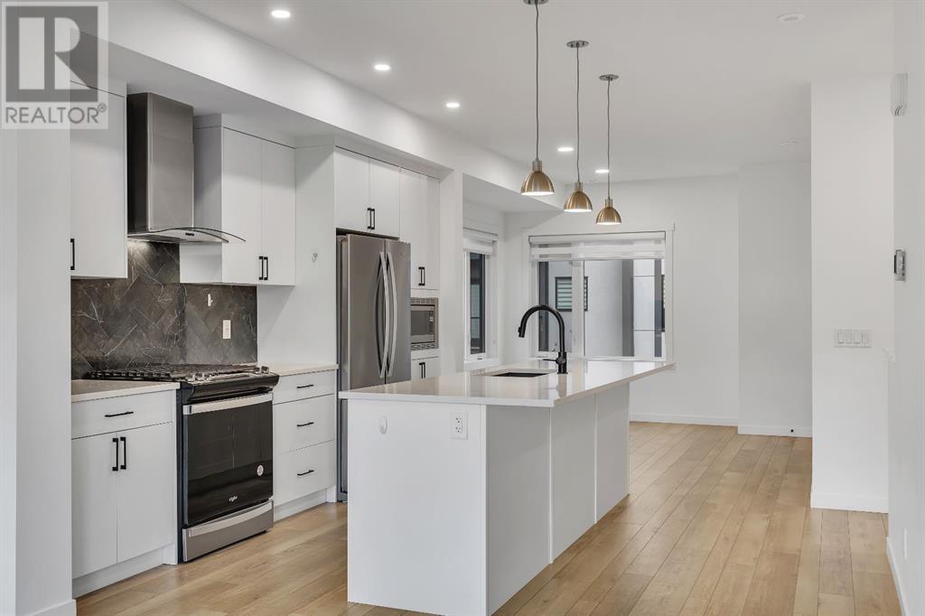 Single Family House for Sale in  Greenbriar Place NW Greenwood/Greenbriar Calgary 