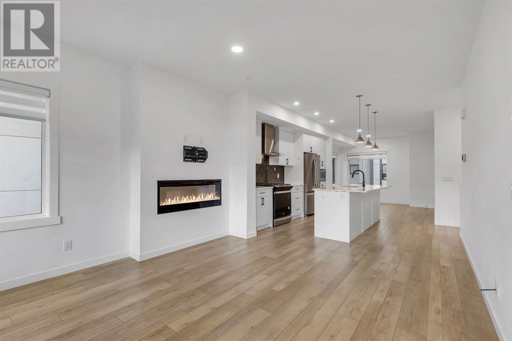 Single Family House for Sale in  Greenbriar Place NW Greenwood/Greenbriar Calgary 