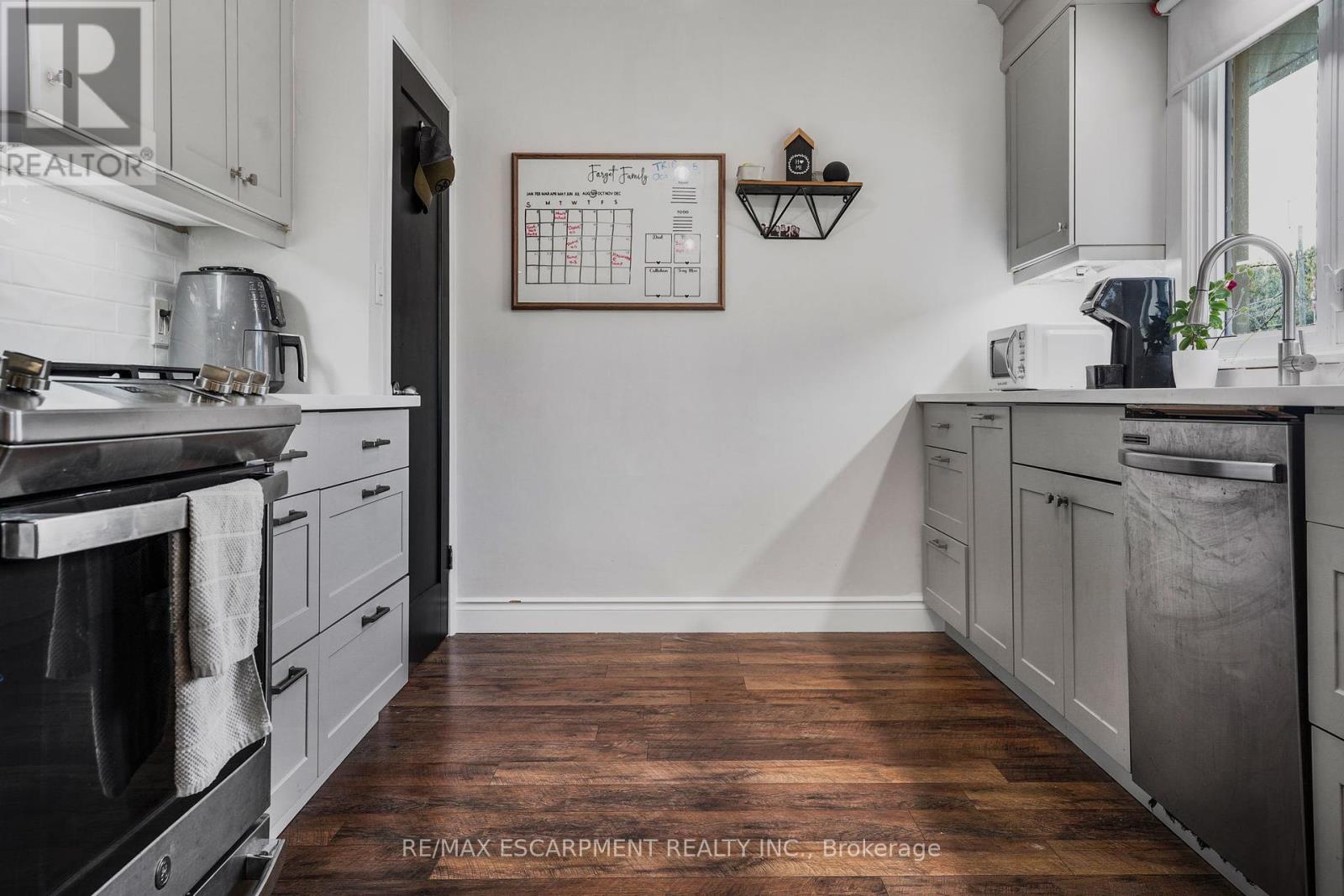 Photo 37 of 3316 Tallman Drive, Lincoln ON