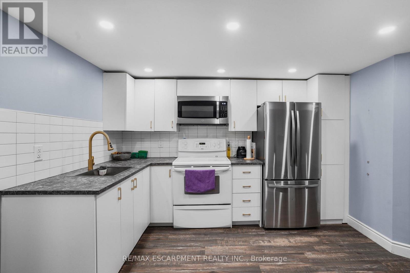 Photo 28 of 3316 Tallman Drive, Lincoln ON