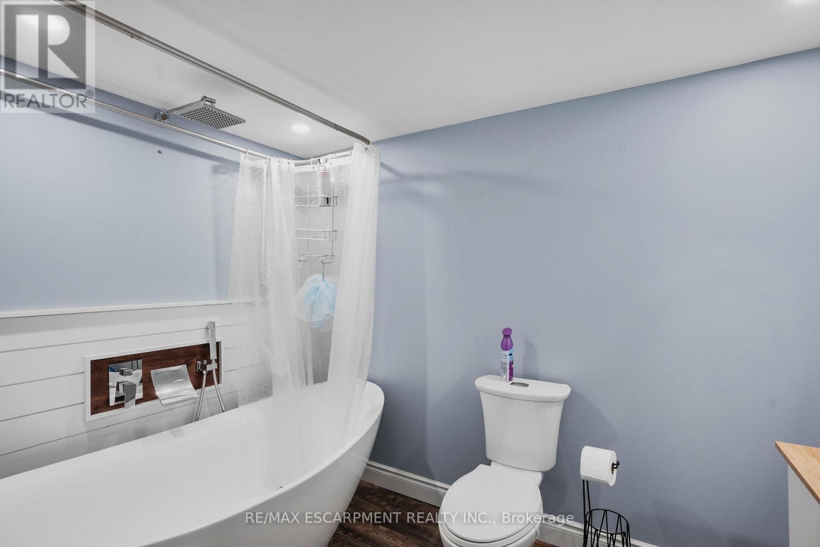 Photo 31 of 3316 Tallman Drive, Lincoln ON