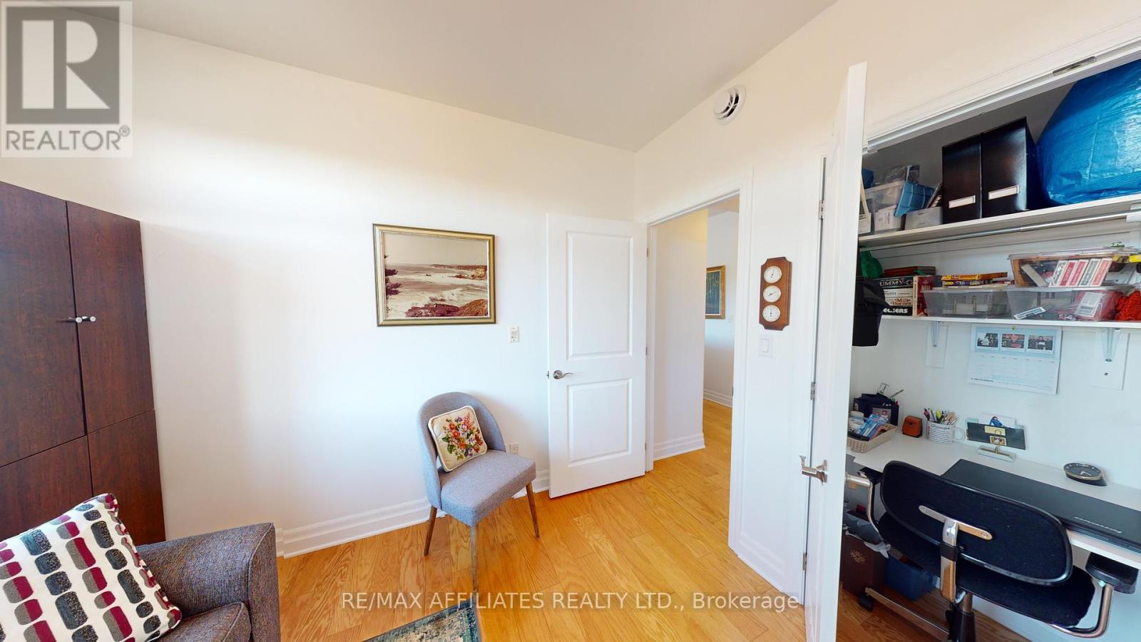 Photo 2 of 302 1109 Millwood Avenue, Brockville ON