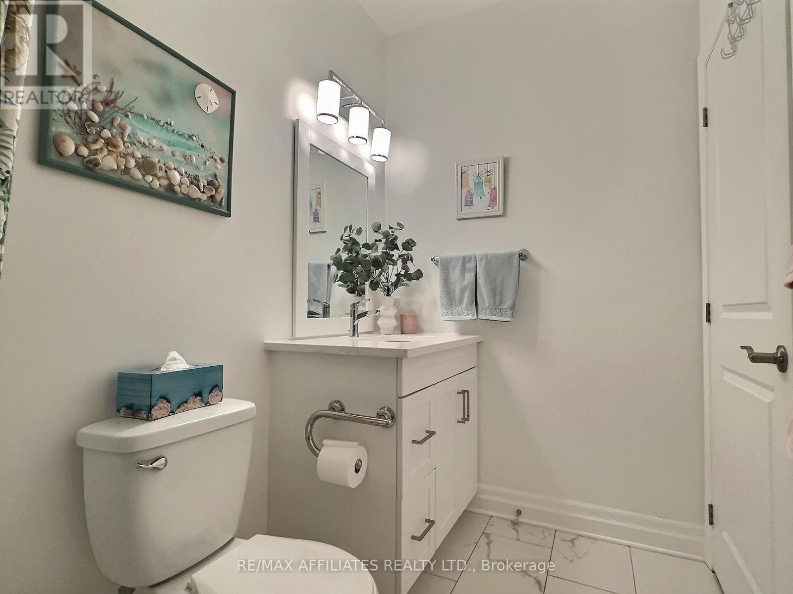 Photo 26 of 302 1109 Millwood Avenue, Brockville ON