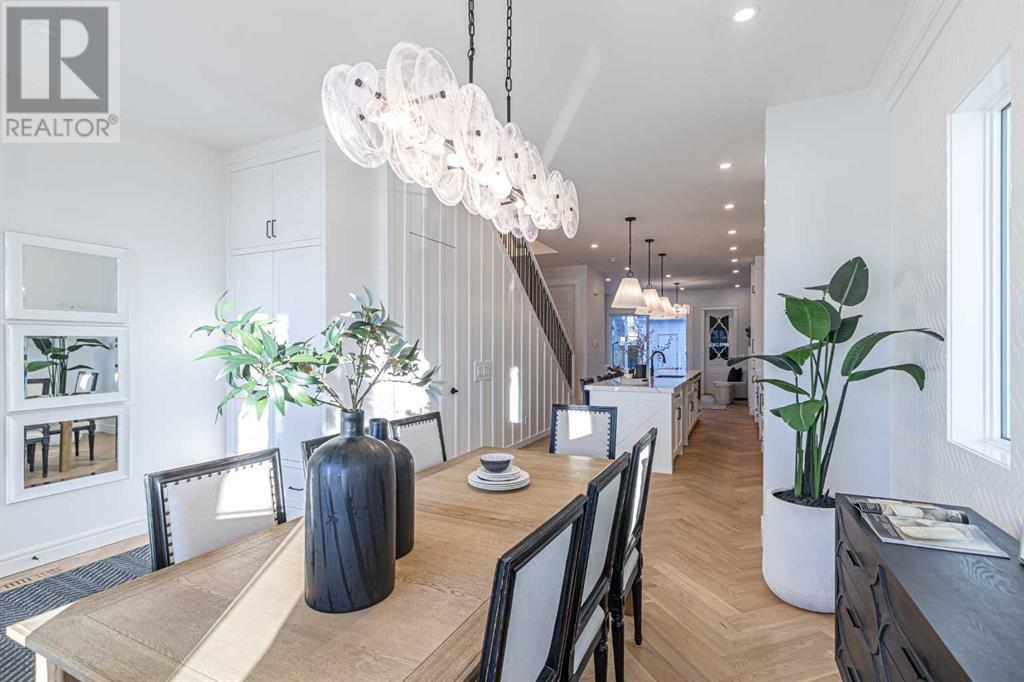 Single Family House for Sale in  Broadview Road NW West Hillhurst Calgary 