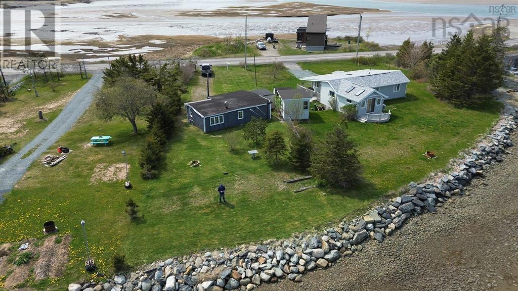 Property 21 of 22 of 2353 Cow Bay Road