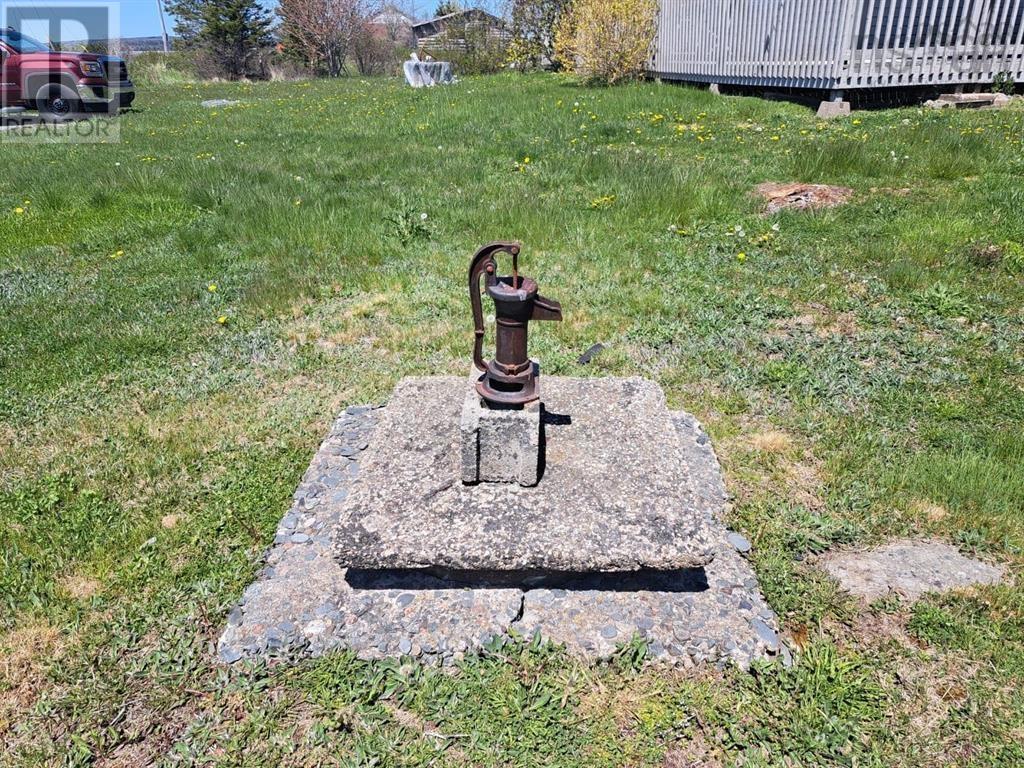 Property 17 of 22 of 2353 Cow Bay Road