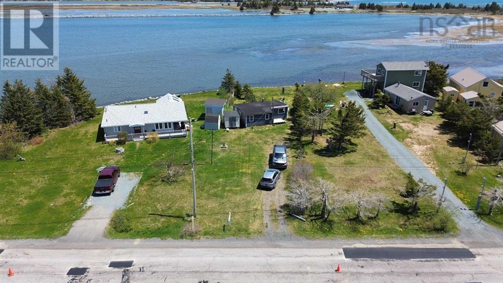 Property 21 of 22 of 2353 Cow Bay Road