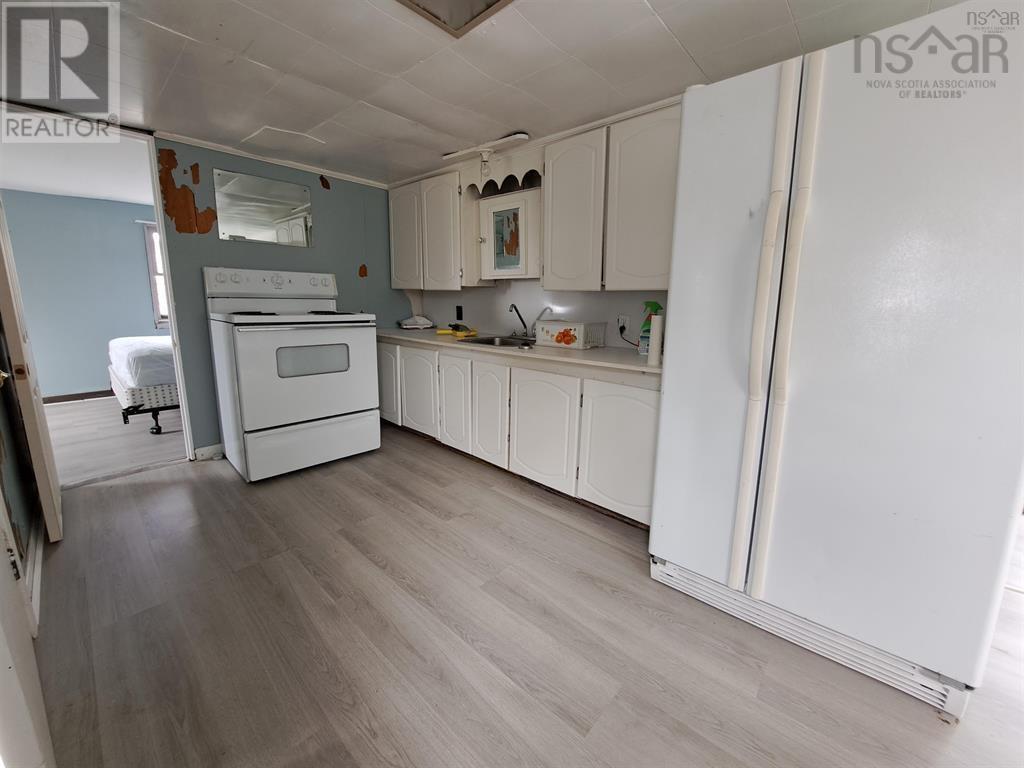 Property 22 of 22 of 2353 Cow Bay Road