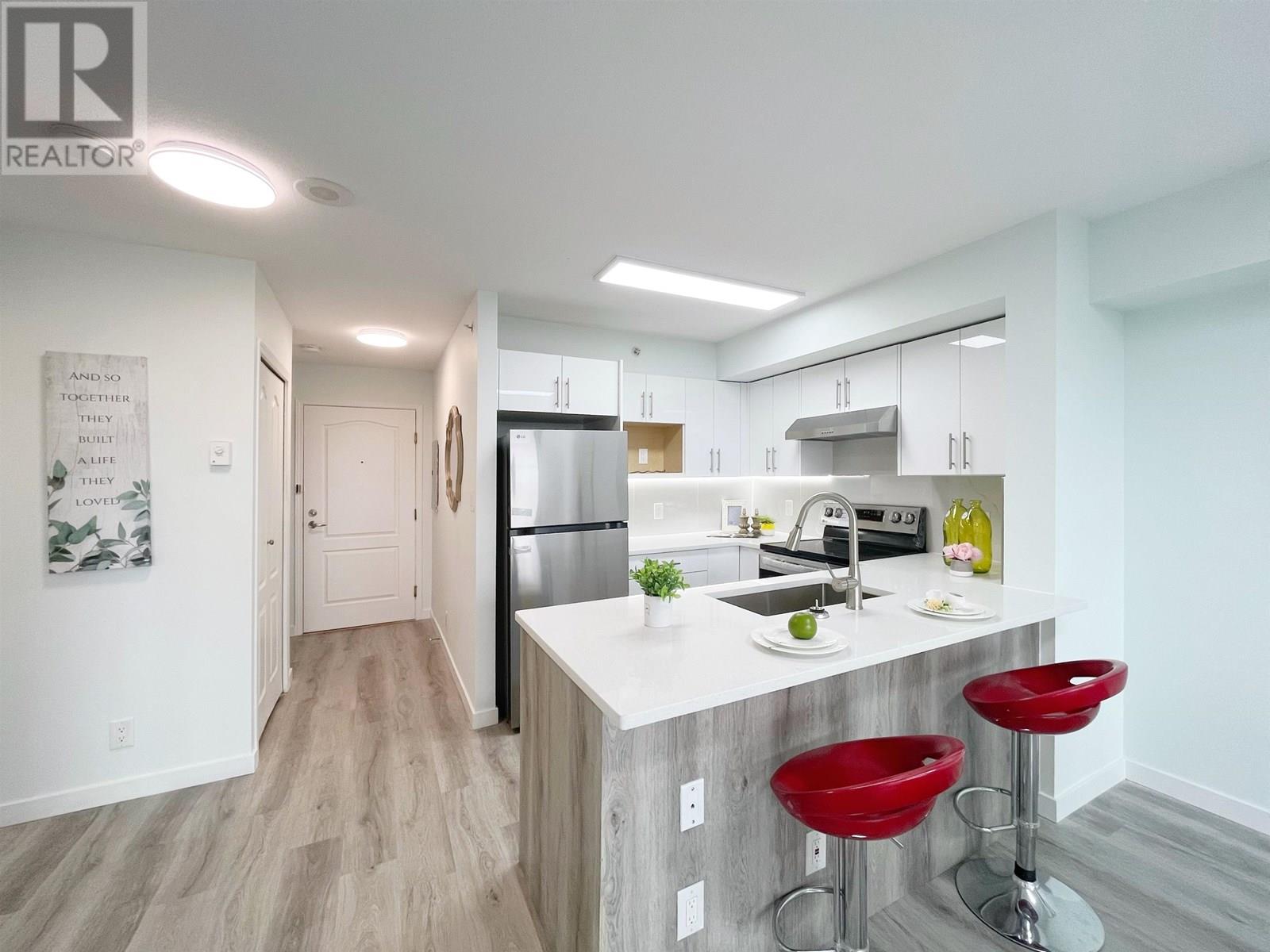 #904-6119 COONEY Road, Richmond