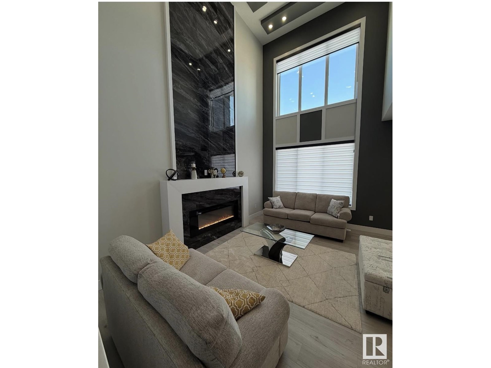 Photo 3 of 8455 Mayday Link Sw, Edmonton AB