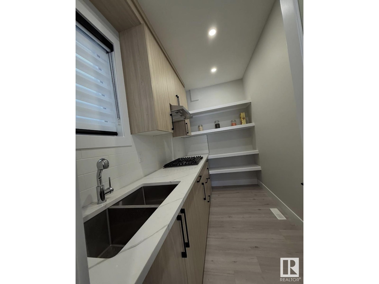 Photo 6 of 8455 Mayday Link Sw, Edmonton AB