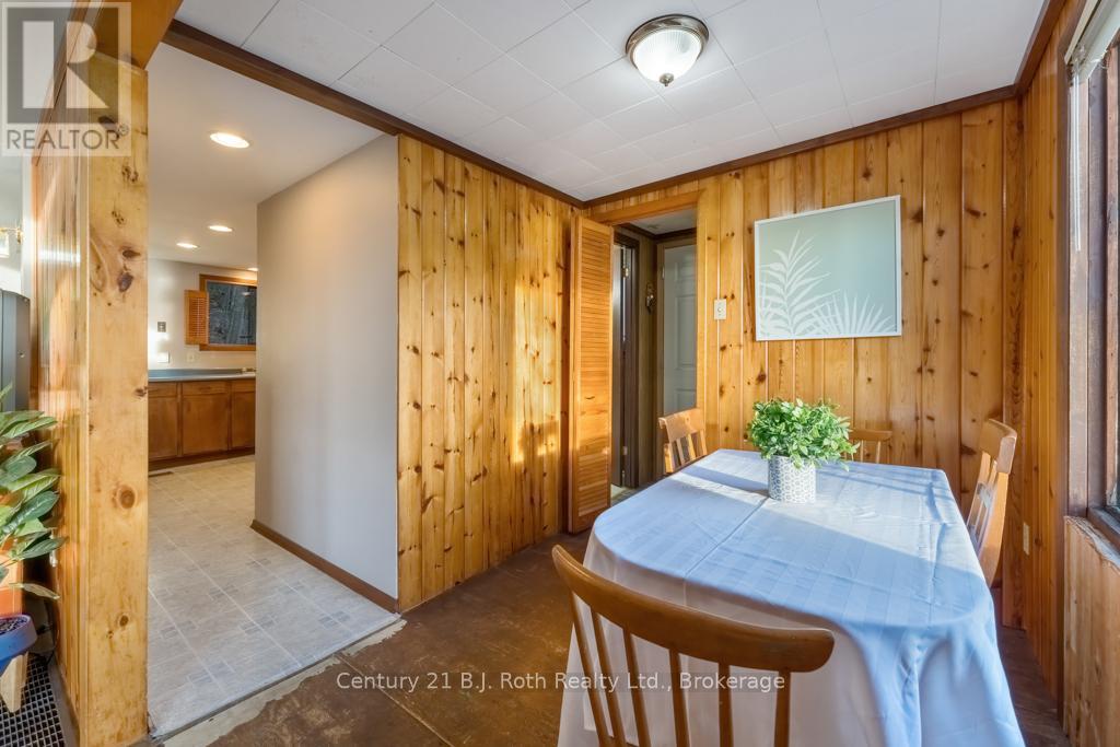 Photo 8 of 1033 Bayview Point Road, Lake Of Bays ON