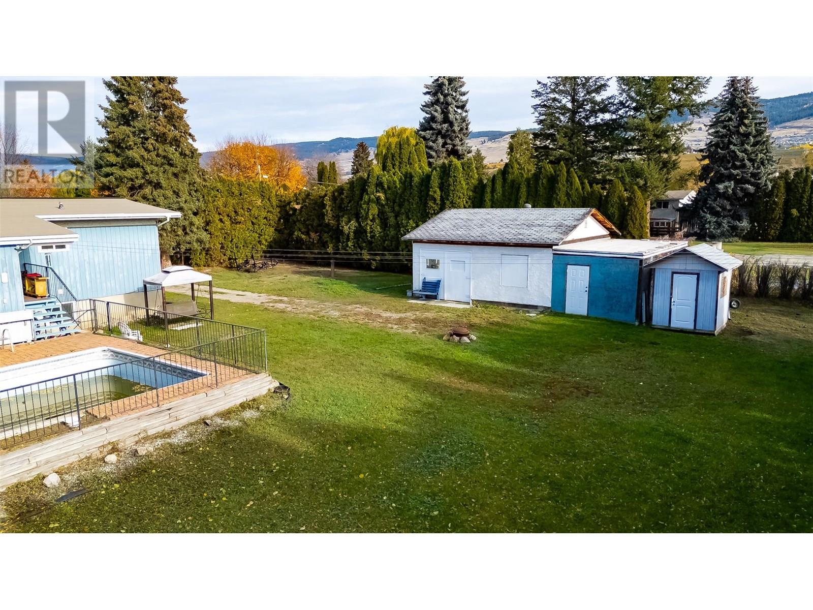  375 Edith Gay Road, Kelowna