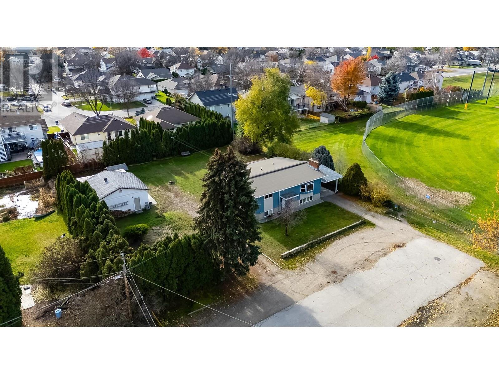  375 Edith Gay Road, Kelowna