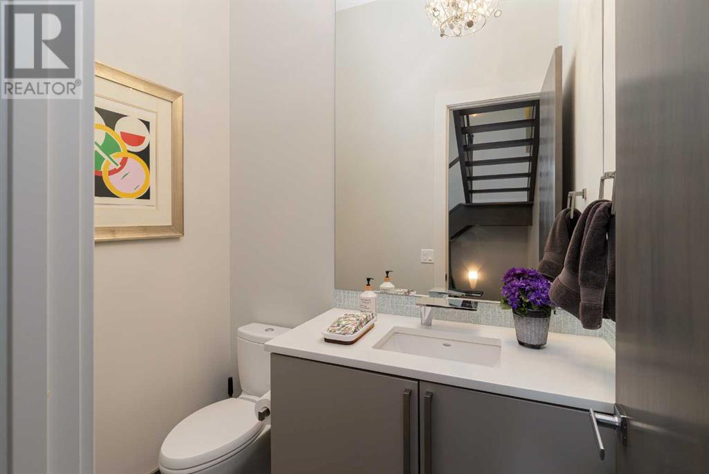 Single Family House for Sale in   Avenue SW Richmond Calgary 