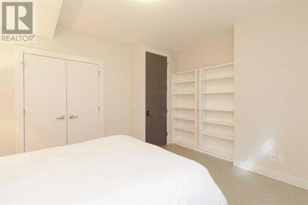 Single Family House for Sale in   Avenue SW Richmond Calgary 