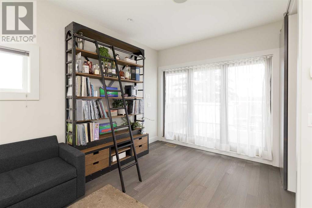 Single Family House for Sale in   Avenue SW Richmond Calgary 