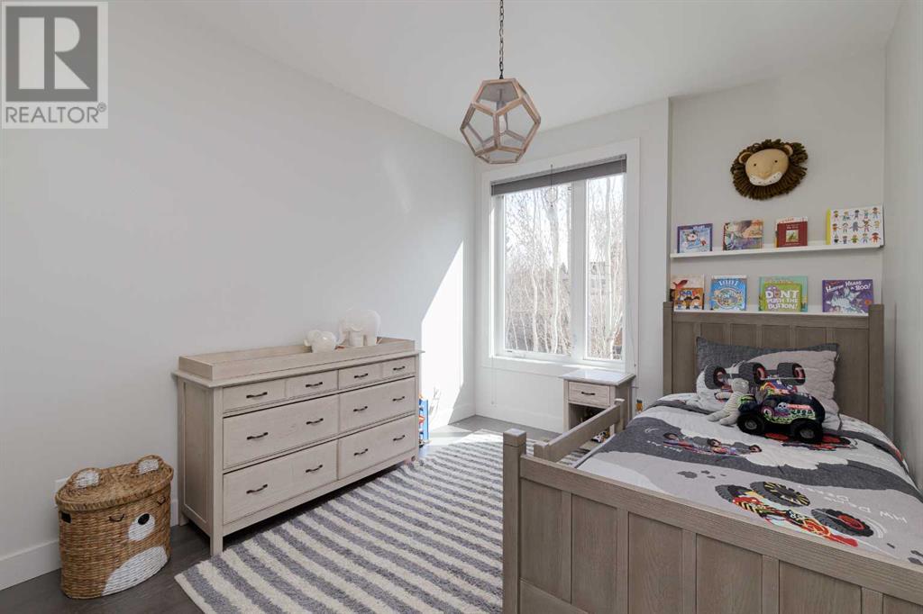 Single Family House for Sale in   Avenue SW Richmond Calgary 