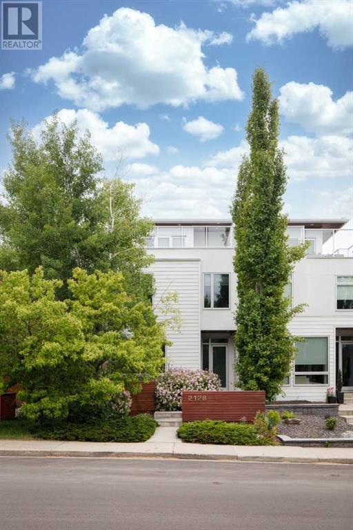 Single Family House for Sale in   Avenue SW Richmond Calgary 