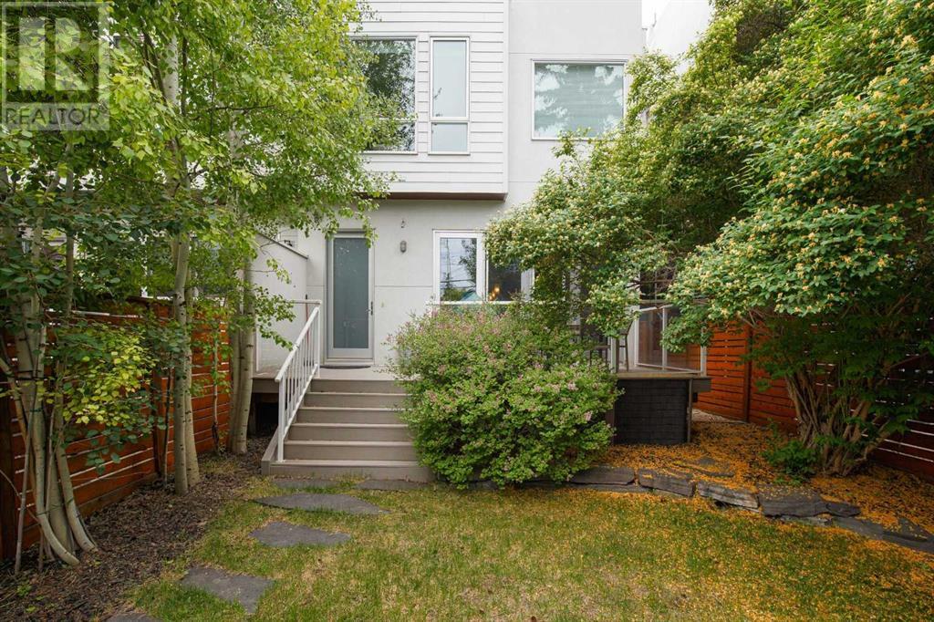 Single Family House for Sale in   Avenue SW Richmond Calgary 