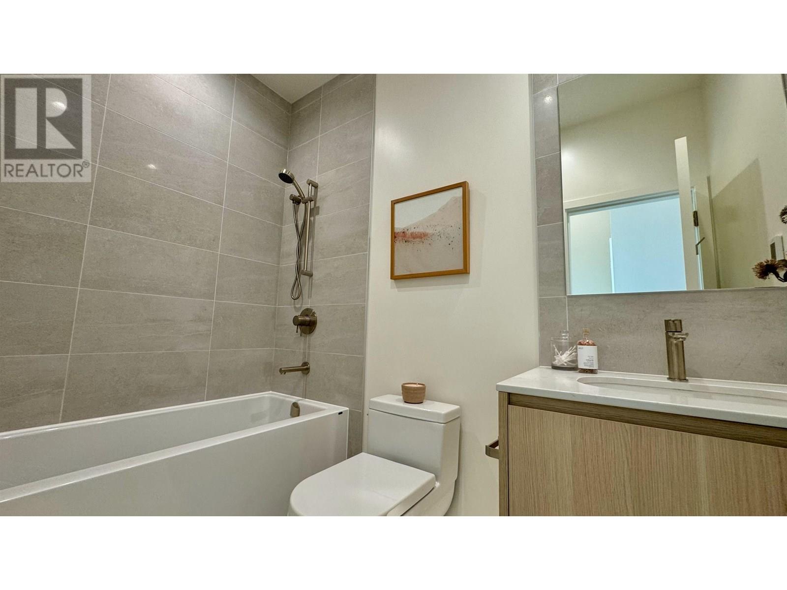 Photo 15 of 101 6833 Pearson Way, Richmond BC