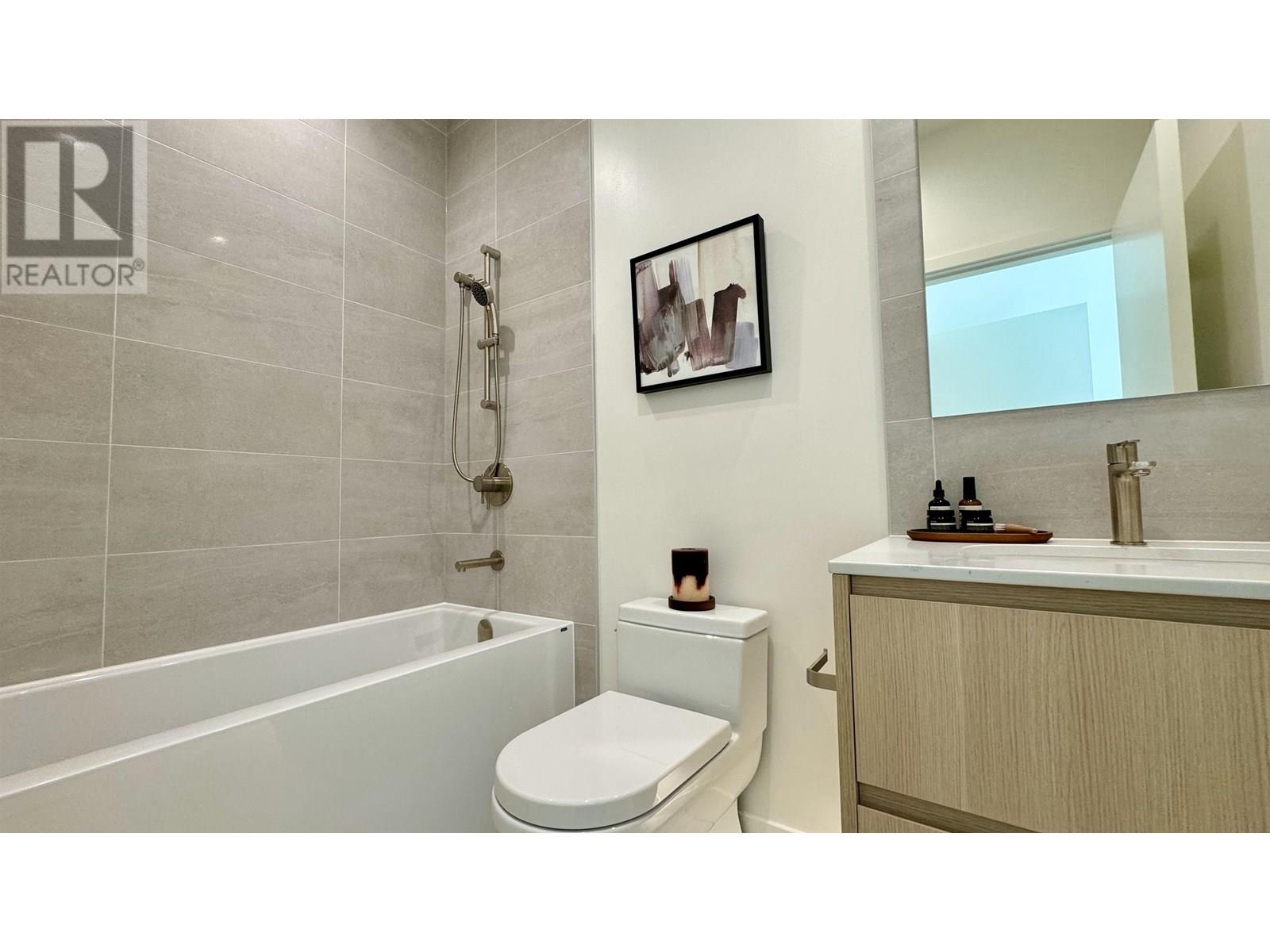 Photo 2 of 101 6833 Pearson Way, Richmond BC
